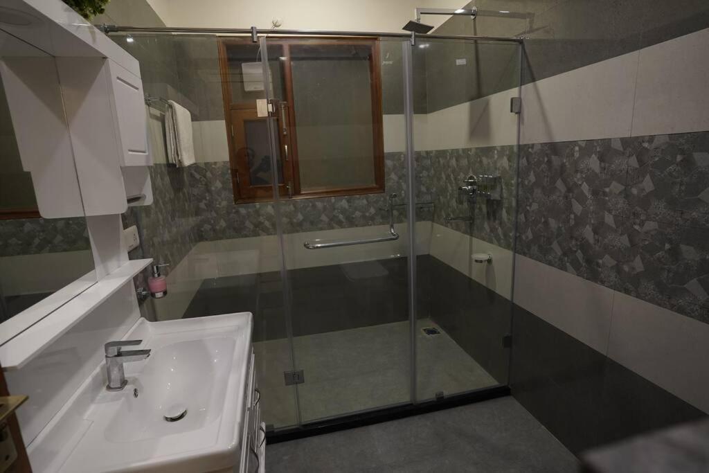 The Cerro Rico - 3 Bhk Modern Villa Kasauli Exterior photo